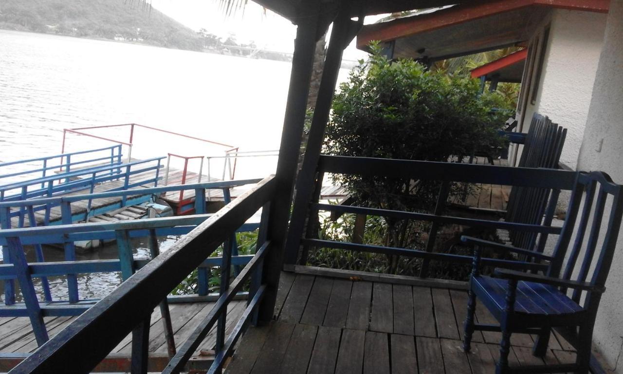 Aylos Bay Akosombo Bagian luar foto