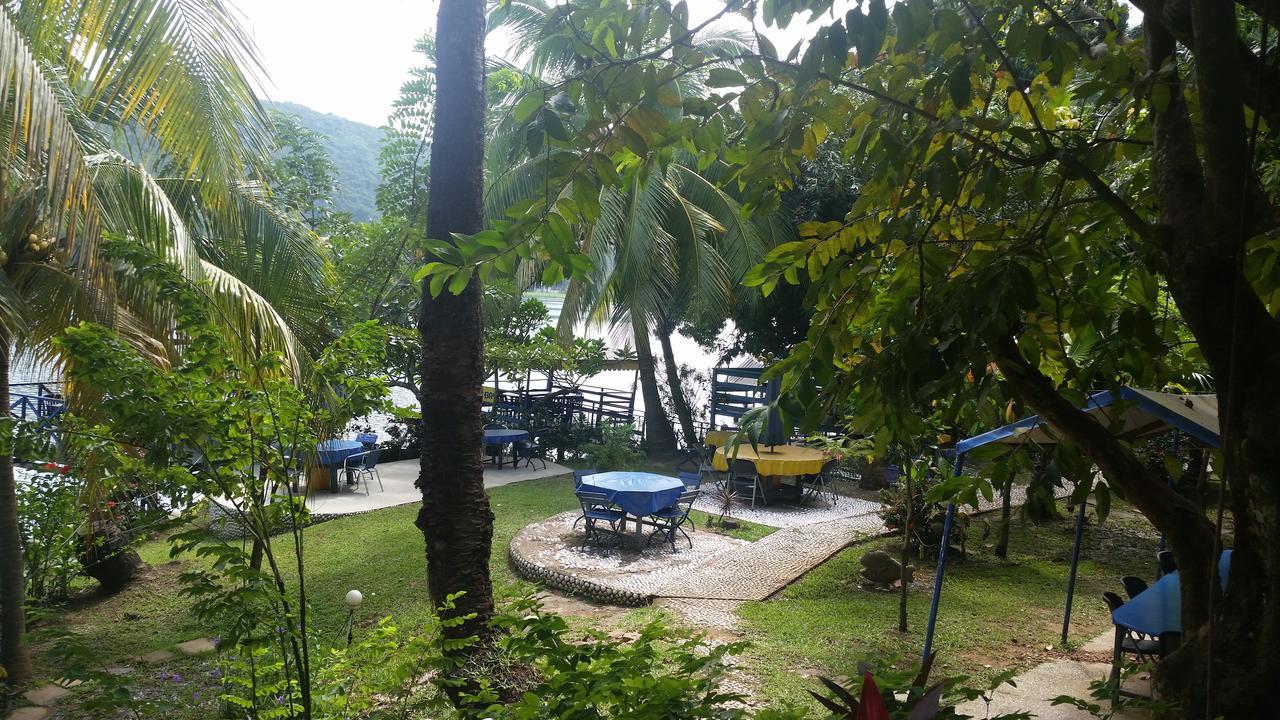 Aylos Bay Akosombo Bagian luar foto