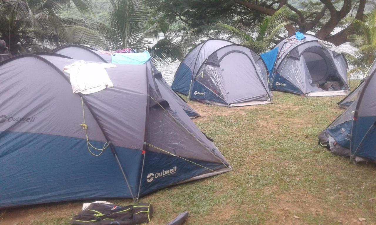 Aylos Bay Akosombo Bagian luar foto