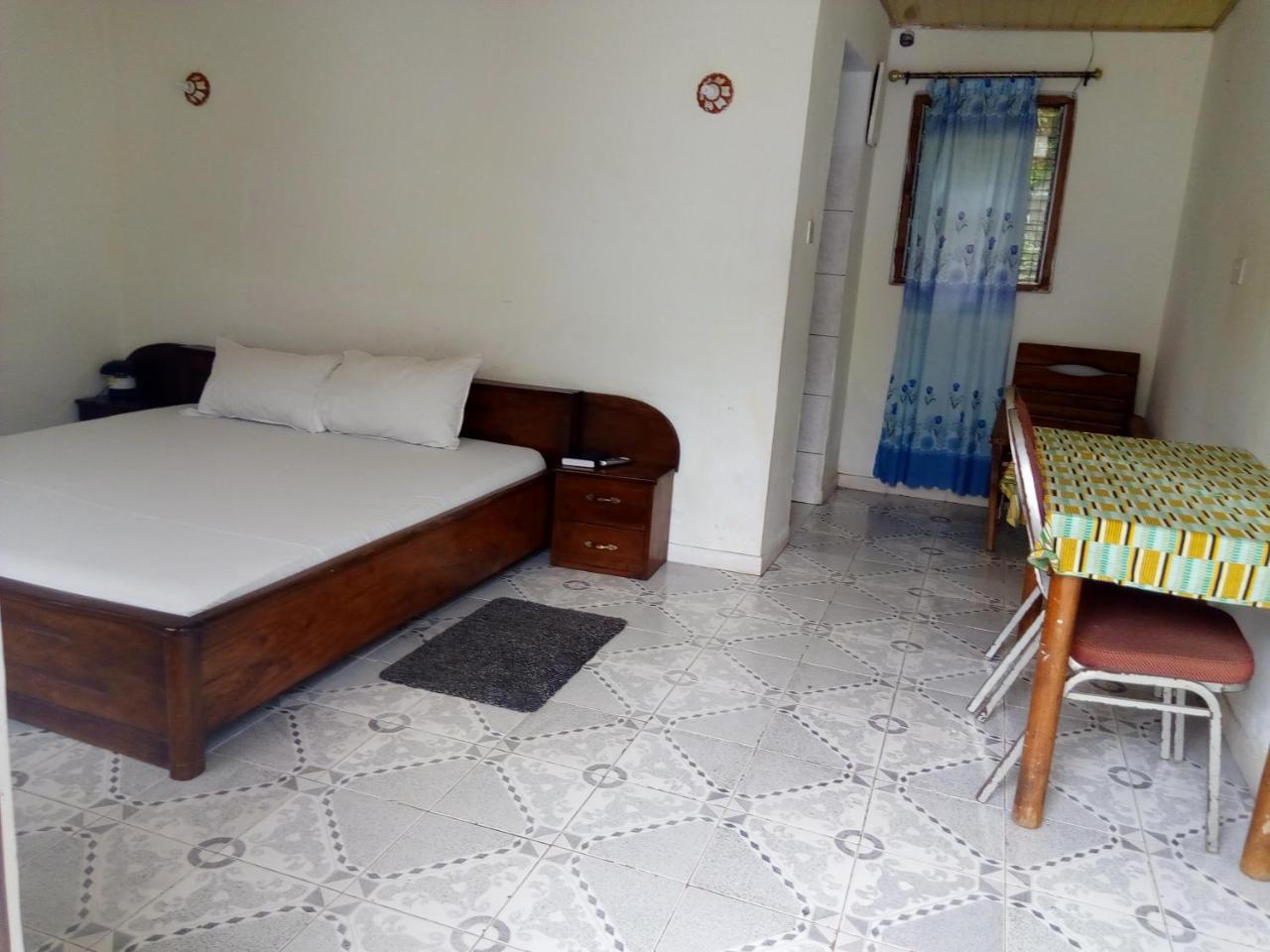 Aylos Bay Akosombo Bagian luar foto